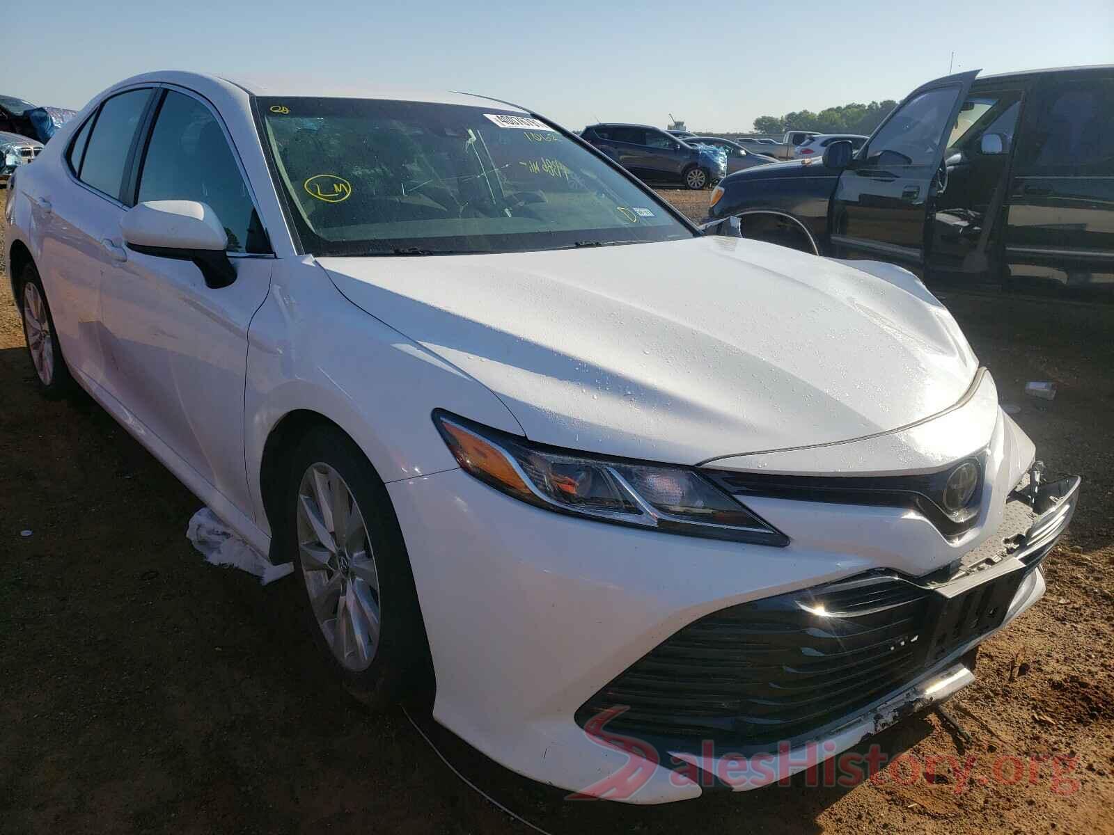 4T1B11HK3JU091062 2018 TOYOTA CAMRY