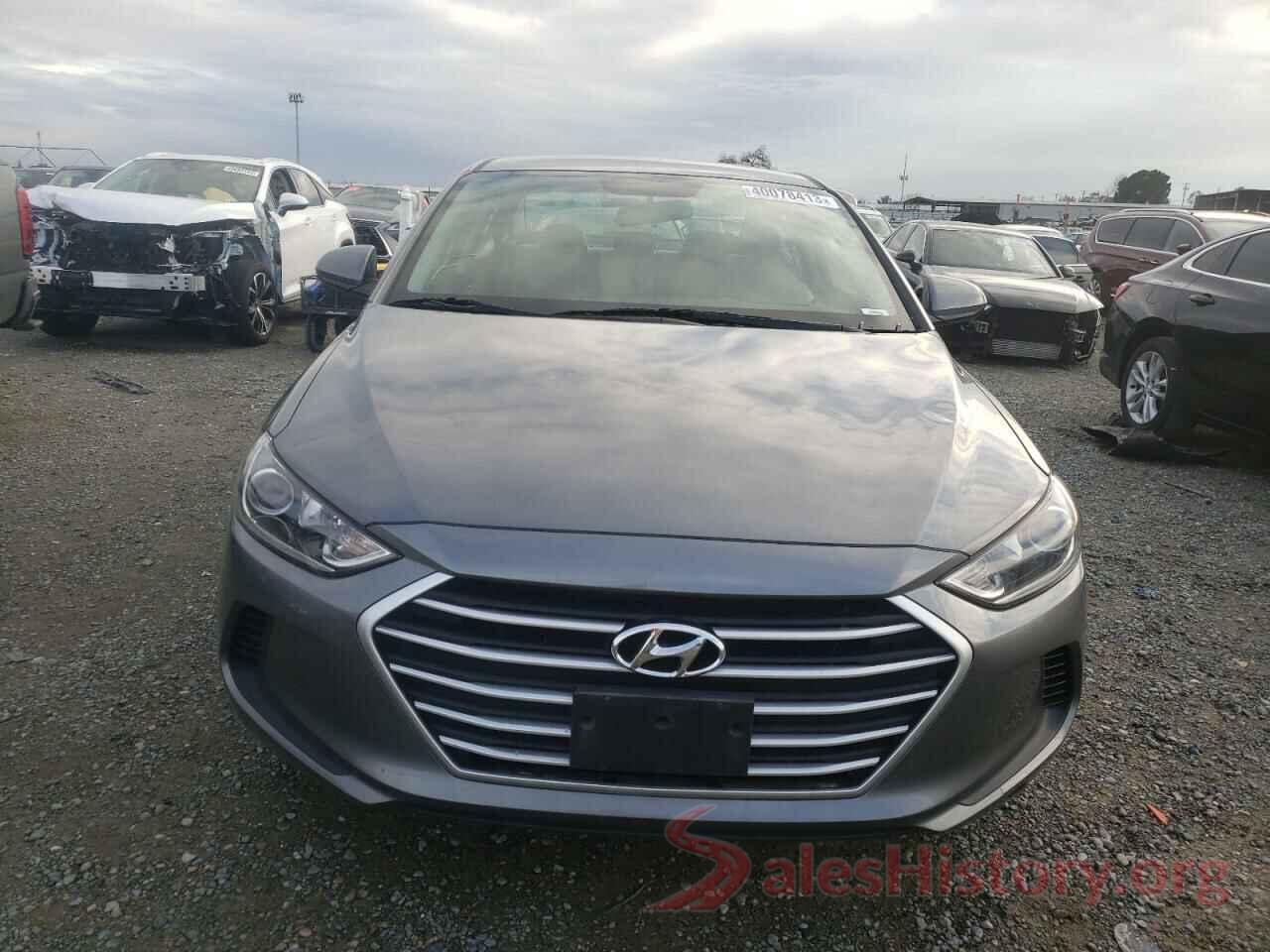 5NPD84LF7JH268517 2018 HYUNDAI ELANTRA