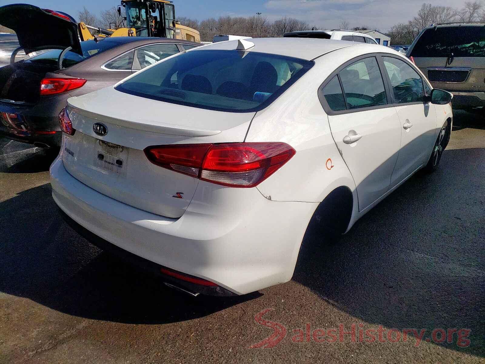 3KPFL4A72JE198187 2018 KIA FORTE