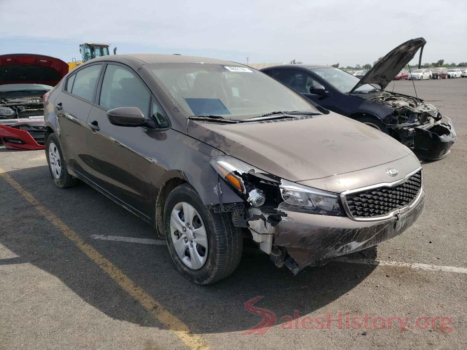 3KPFK4A79HE067867 2017 KIA FORTE