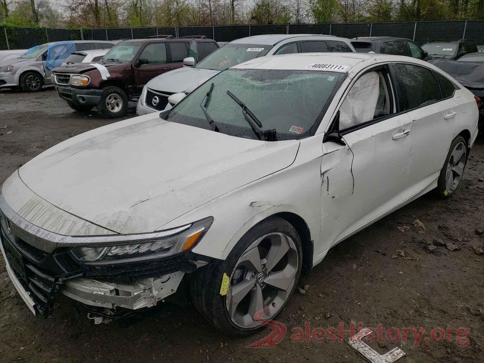 1HGCV1F13JA194735 2018 HONDA ACCORD