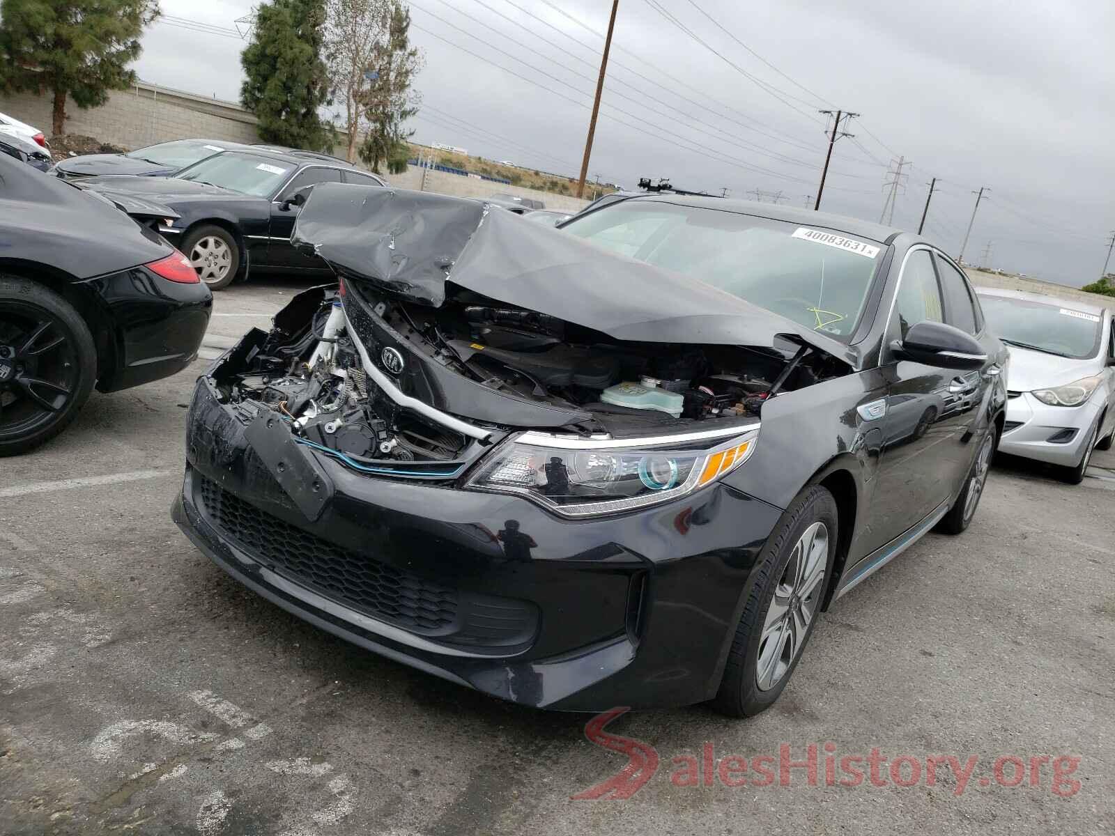 KNAGV4LD8J5025073 2018 KIA OPTIMA