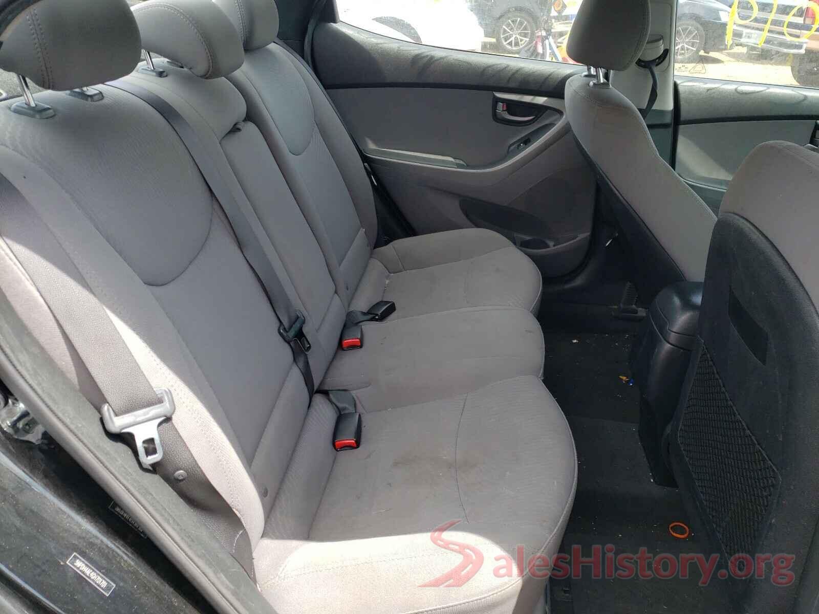 5NPDH4AE4GH701701 2016 HYUNDAI ELANTRA