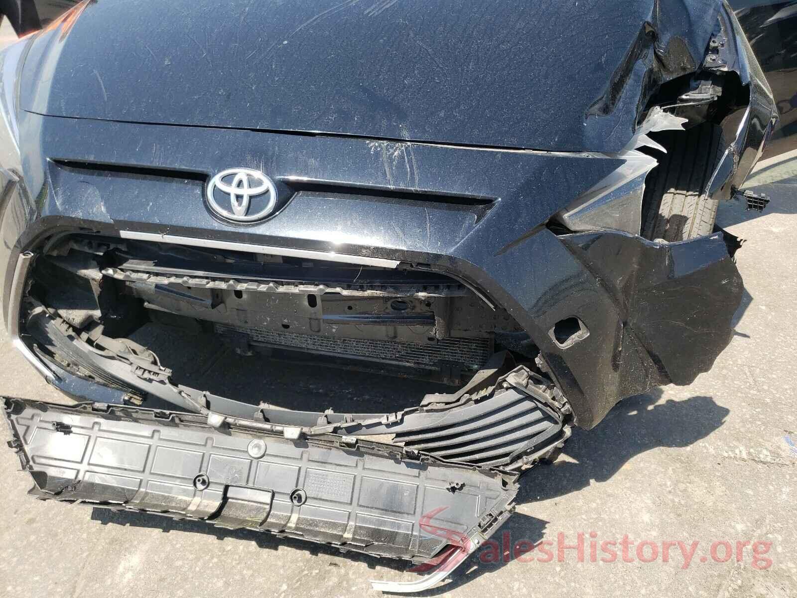 3MYDLBYV1JY319470 2018 TOYOTA YARIS