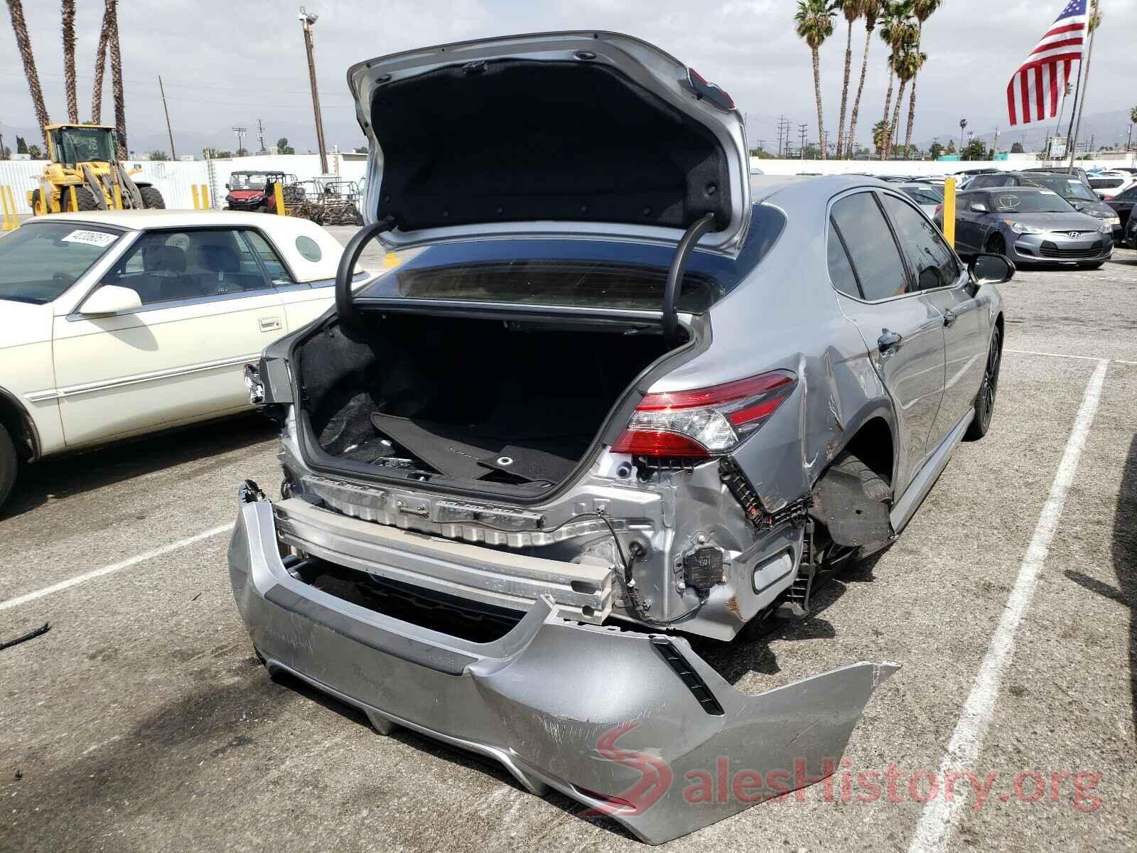 4T1B61HK0KU206672 2019 TOYOTA CAMRY