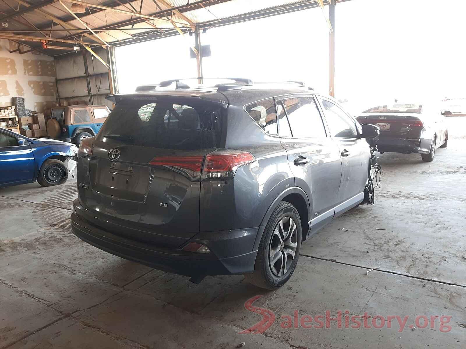 JTMZFREV6JJ191417 2018 TOYOTA RAV4