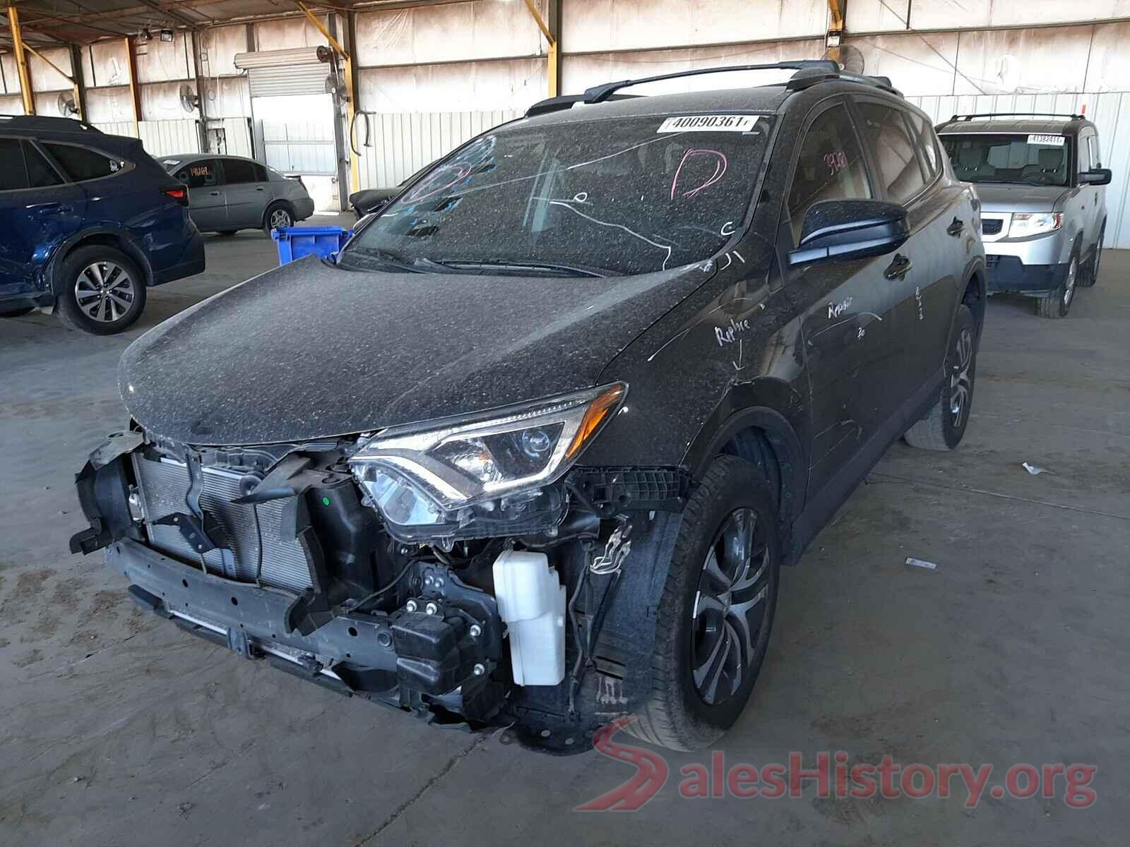 JTMZFREV6JJ191417 2018 TOYOTA RAV4