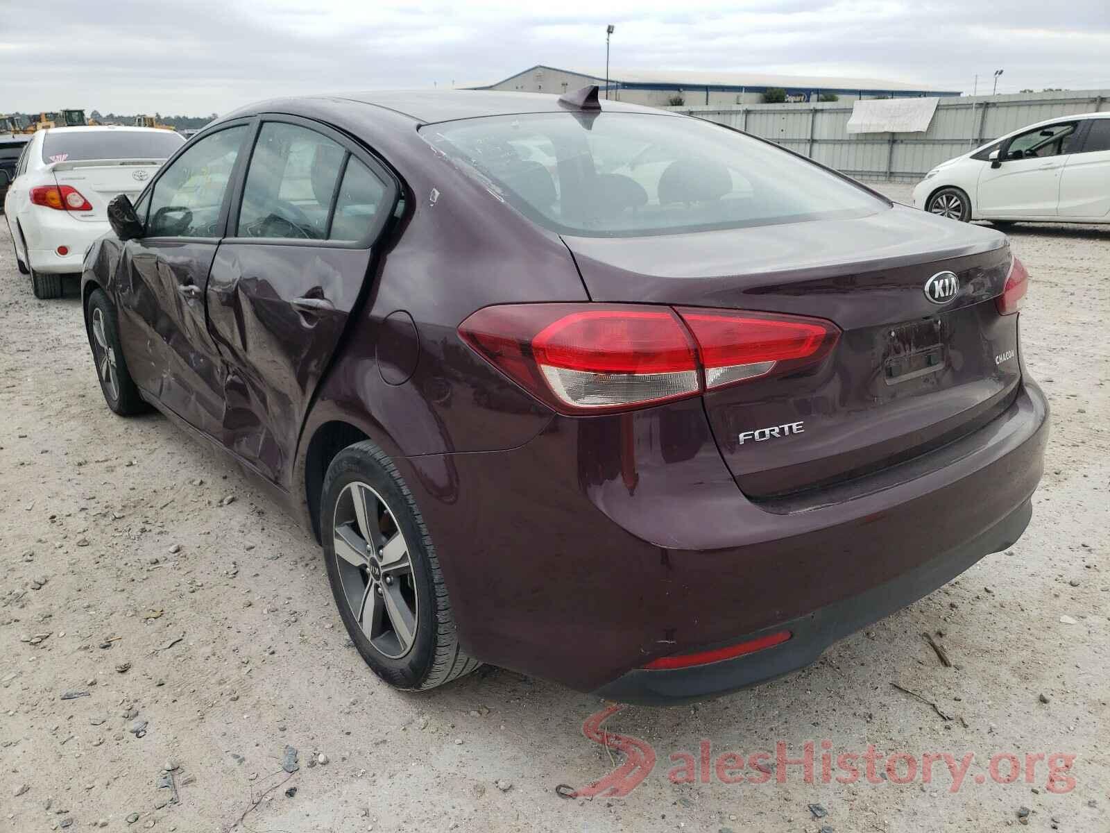 3KPFL4A72JE275012 2018 KIA FORTE