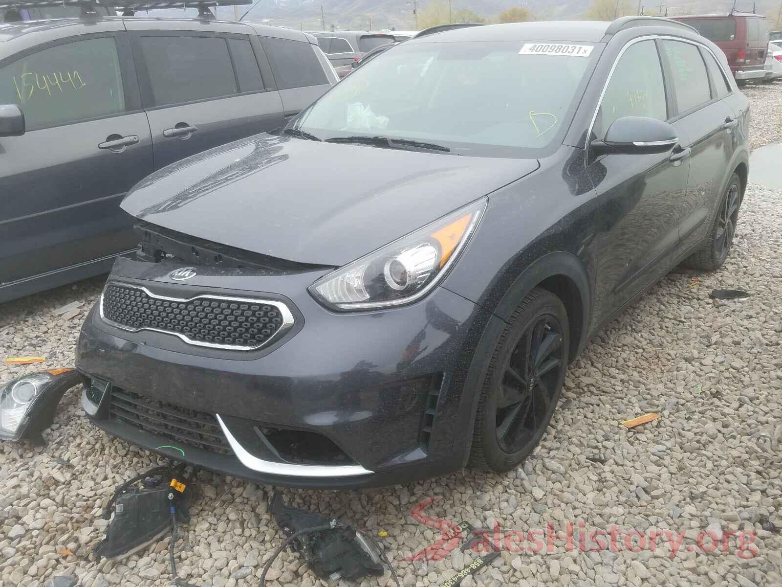 KNDCC3LC8K5264844 2019 KIA NIRO