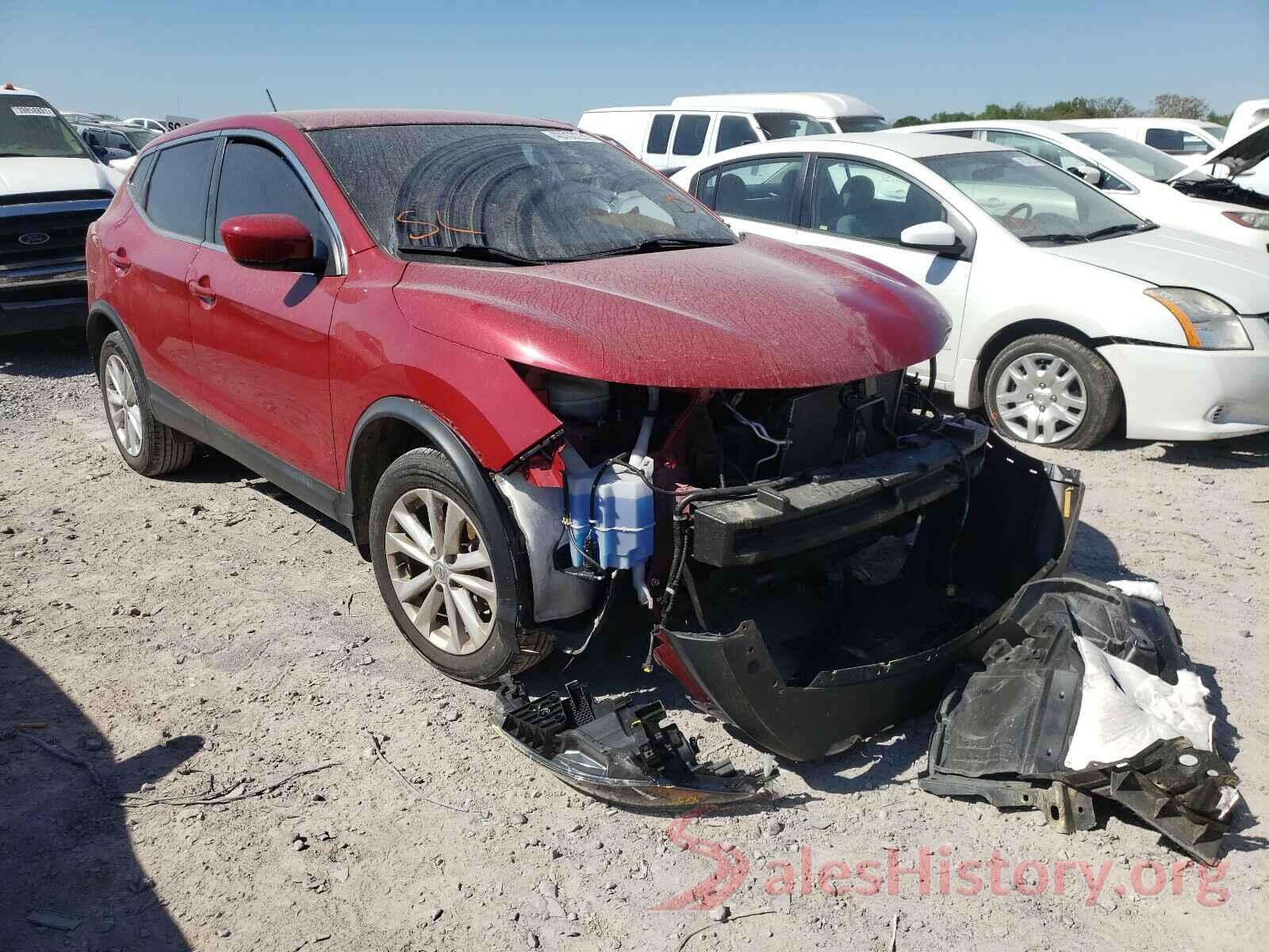 JN1BJ1CP1JW161348 2018 NISSAN ROGUE