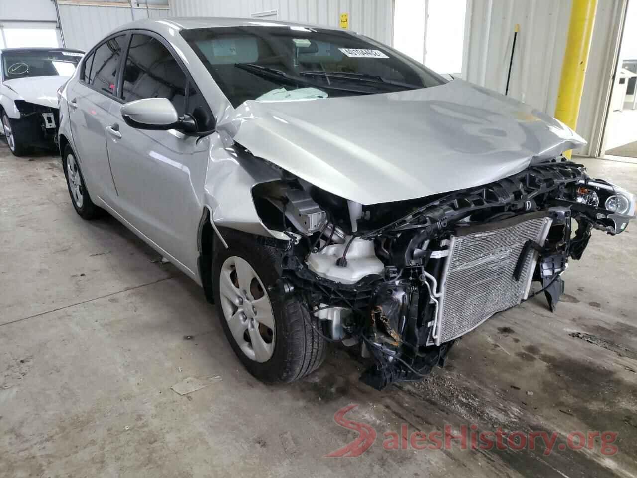 3KPFK4A74HE070627 2017 KIA FORTE