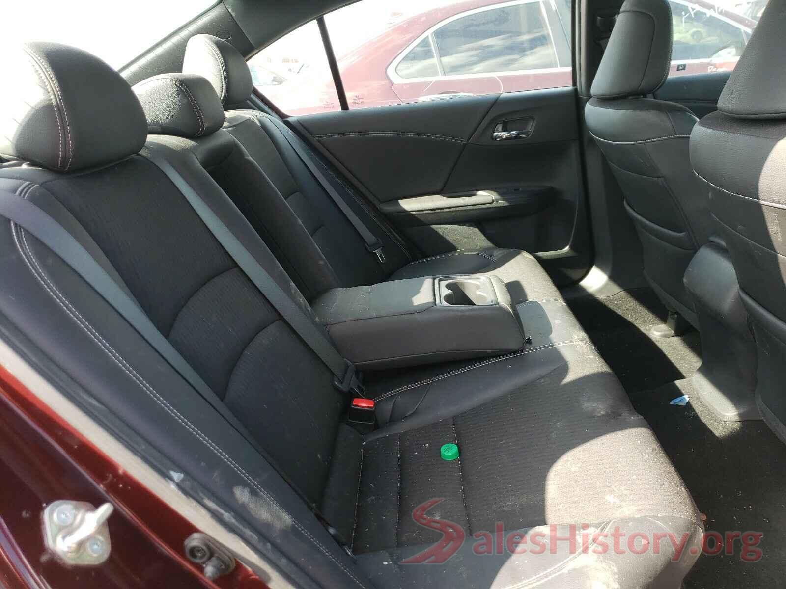 1HGCR2F5XHA102043 2017 HONDA ACCORD