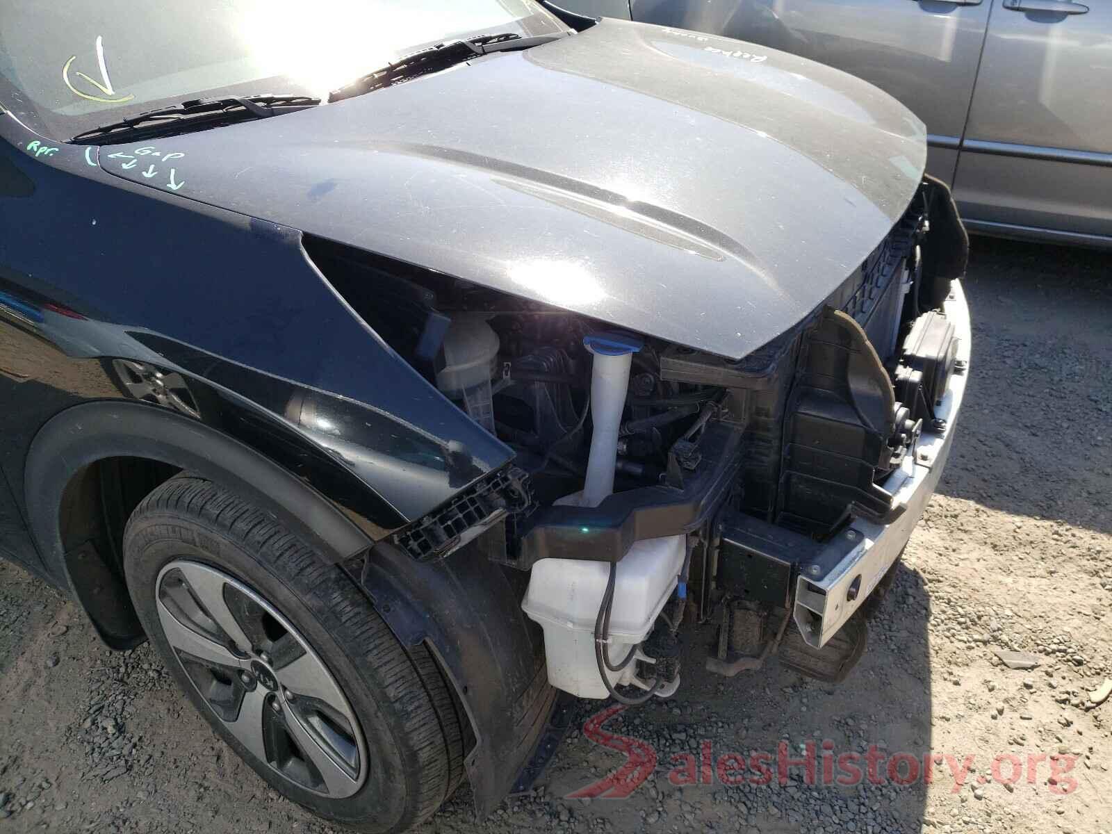 KNDCB3LCXJ5201472 2018 KIA NIRO