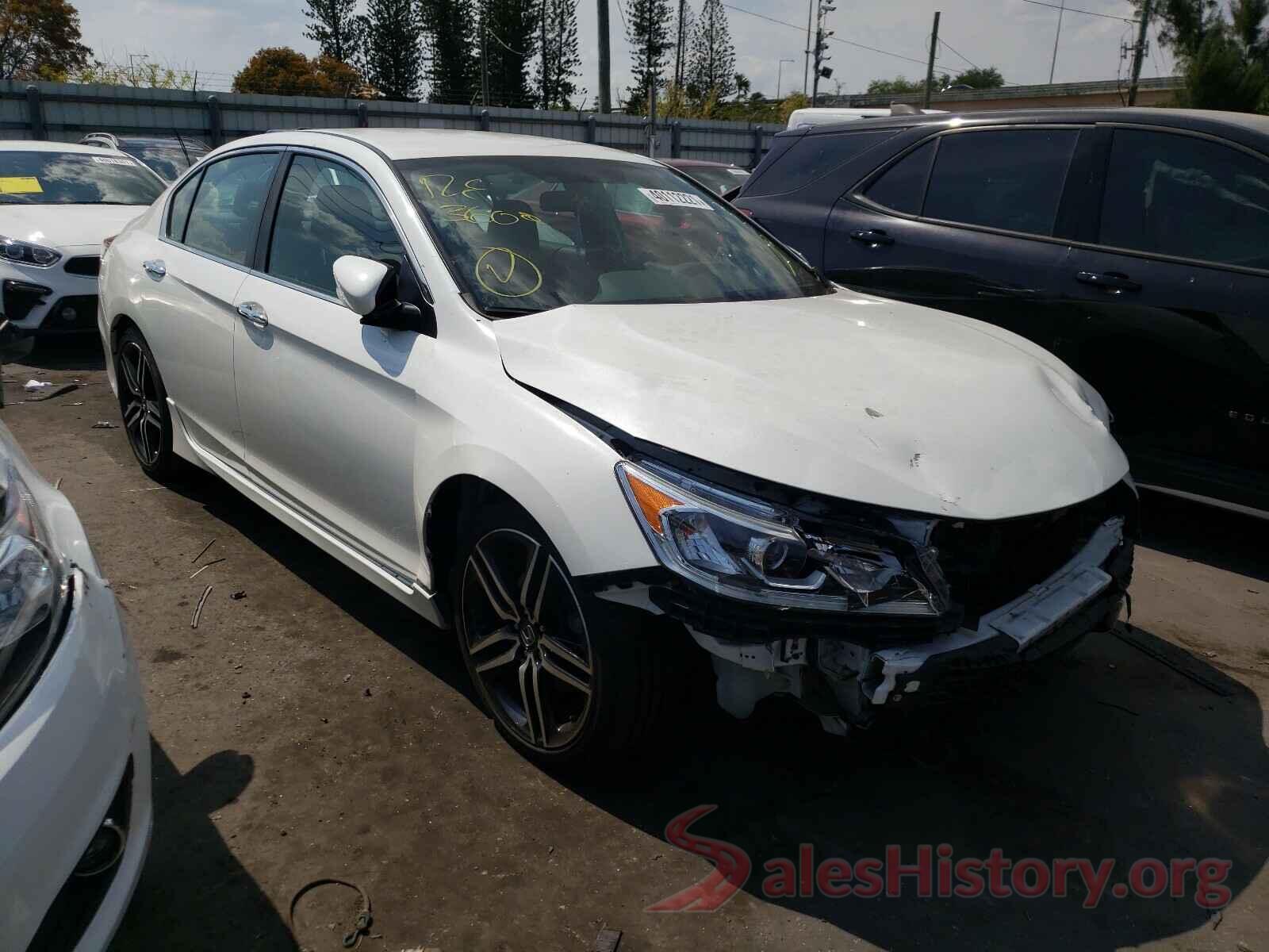 1HGCR2F5XHA242772 2017 HONDA ACCORD