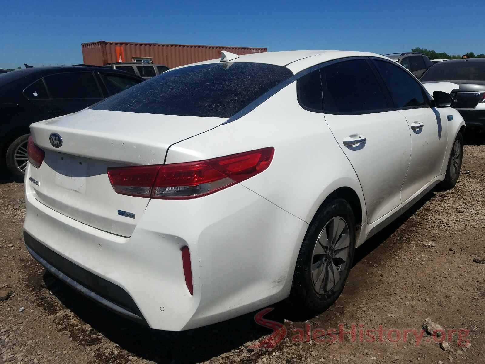 KNAGT4LC5H5005063 2017 KIA OPTIMA