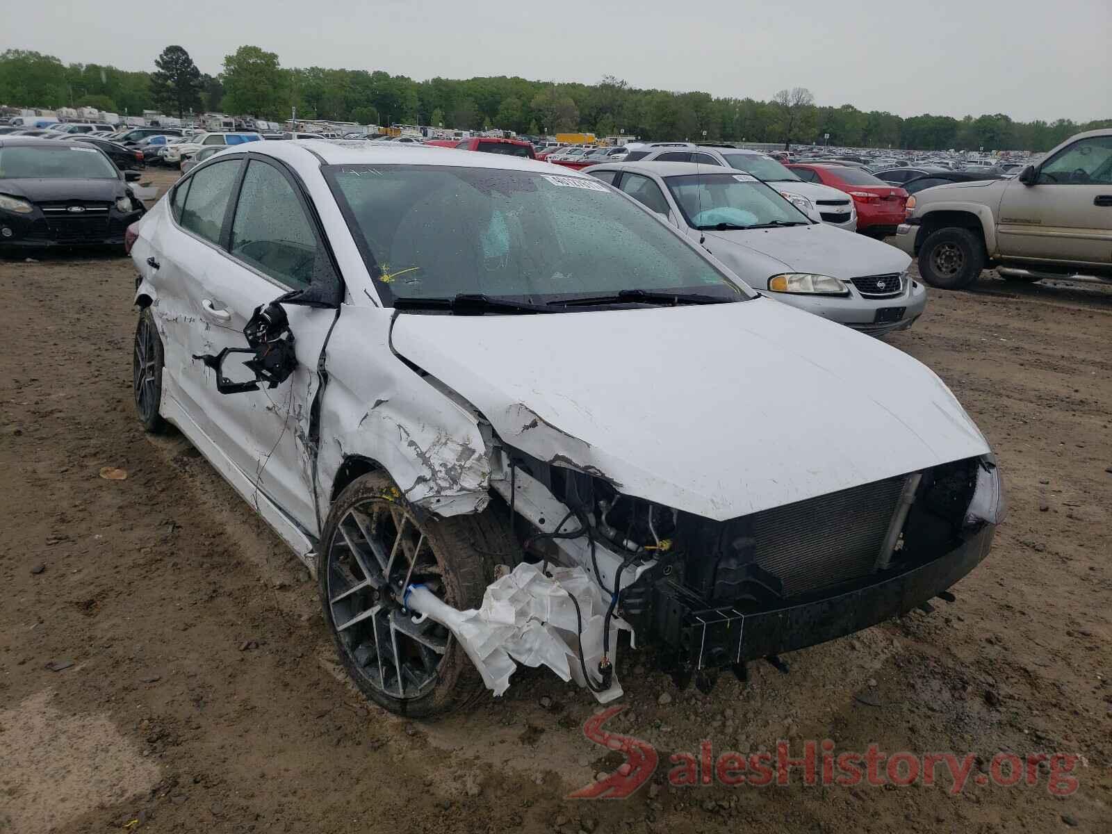 KMHD04LB7KU820136 2019 HYUNDAI ELANTRA