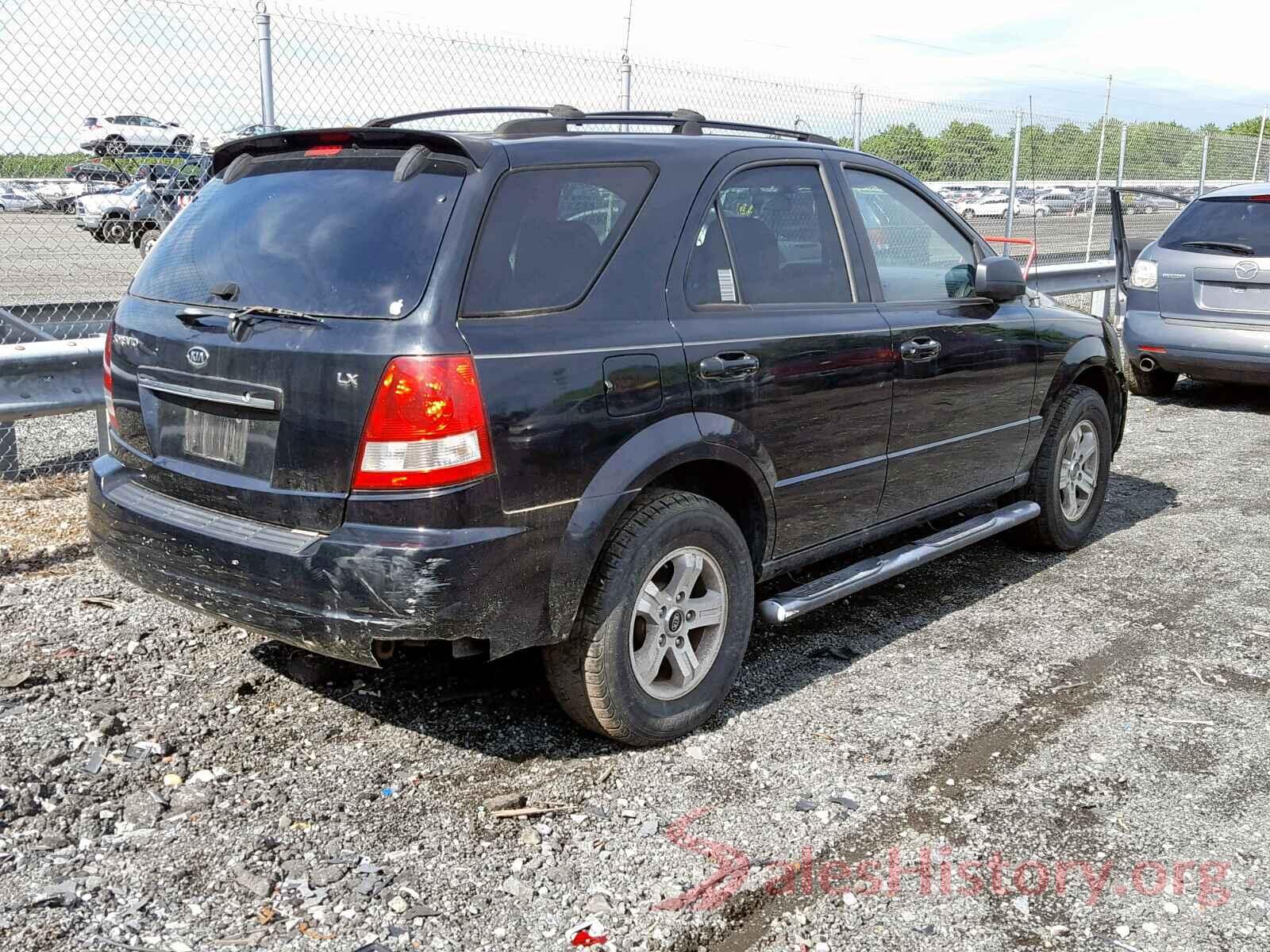 KNDJD733655385842 2005 KIA SORENTO EX