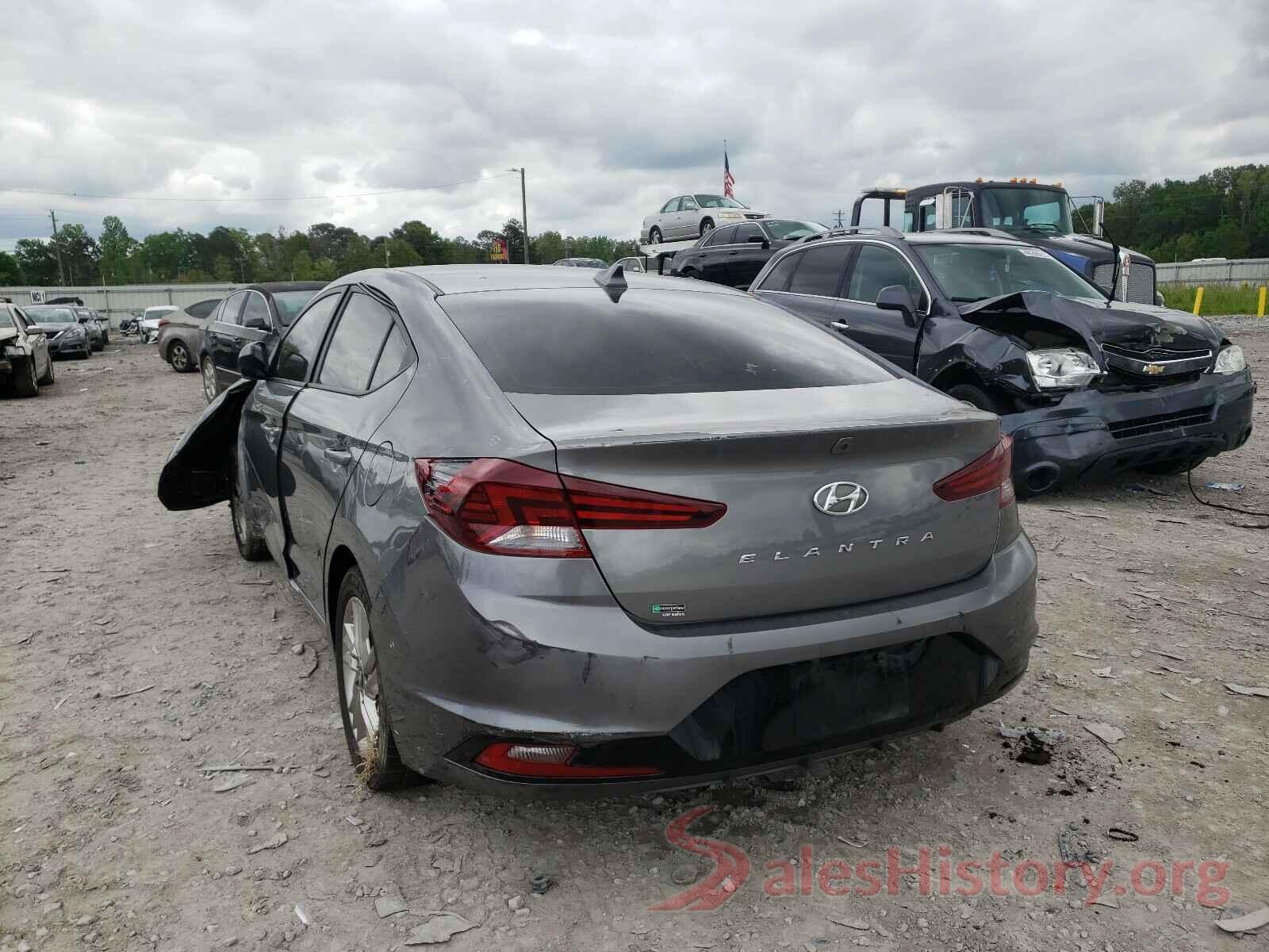 5NPD84LF8KH433590 2019 HYUNDAI ELANTRA