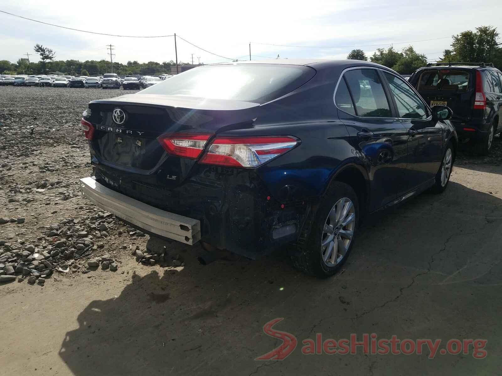 4T1B11HK3JU529319 2018 TOYOTA CAMRY