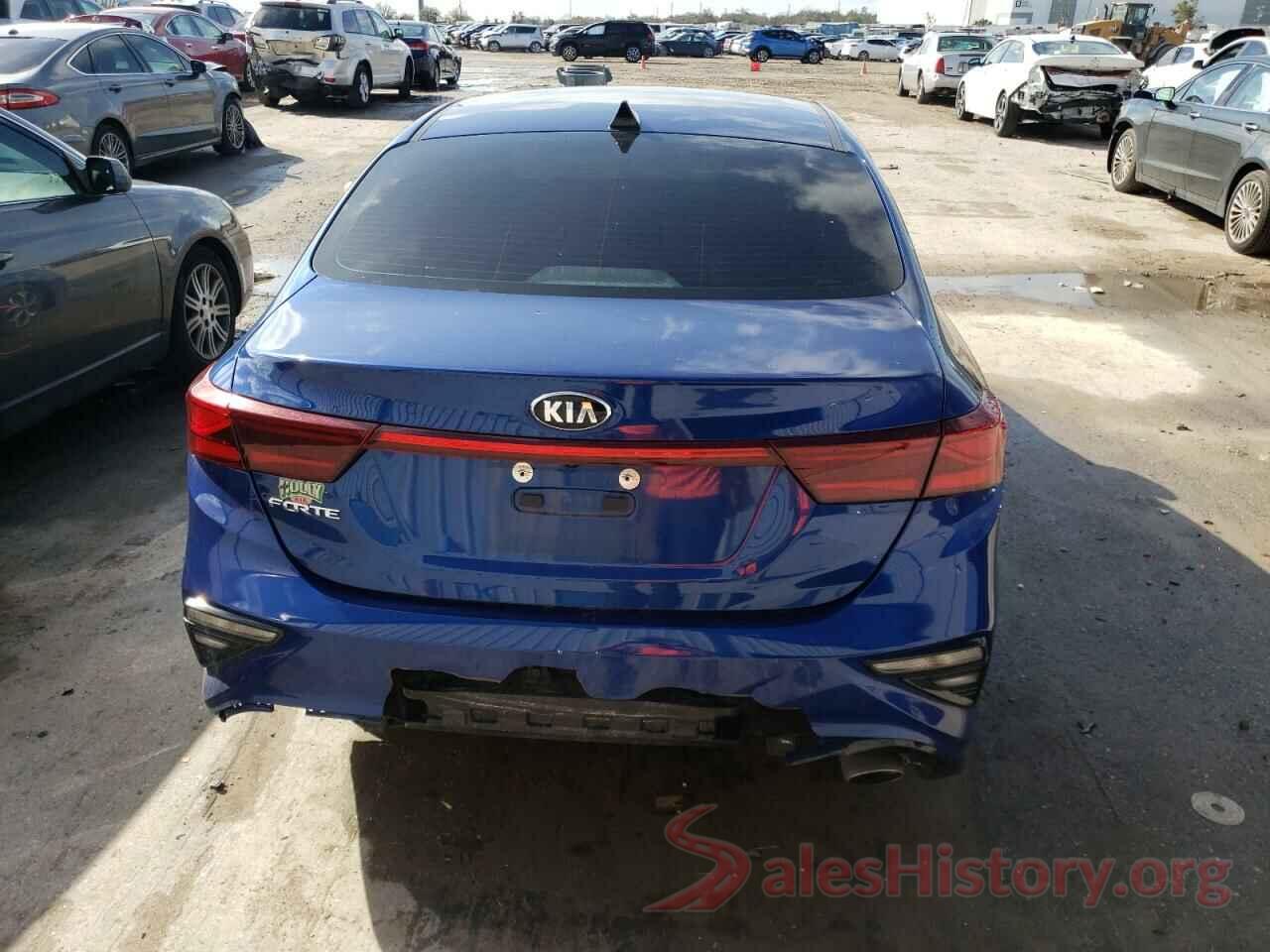 3KPF24AD7KE101897 2019 KIA FORTE