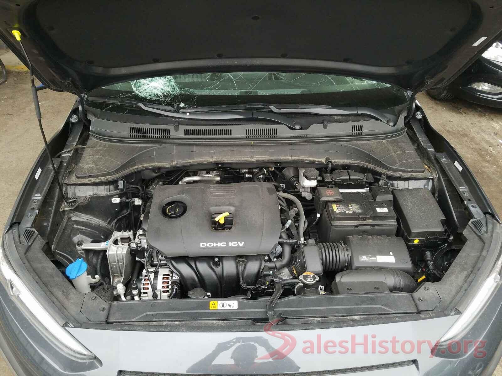 KM8K12AA8KU271128 2019 HYUNDAI KONA