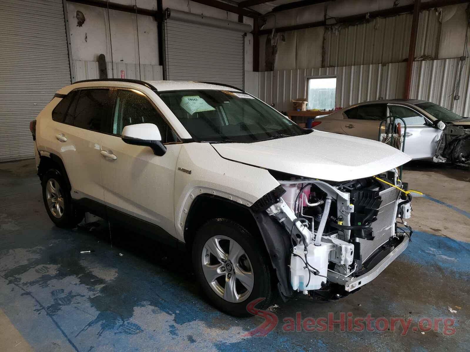 2T3MWRFV3KW004968 2019 TOYOTA RAV4