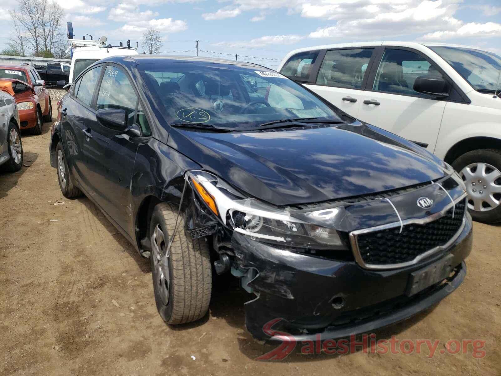 3KPFK4A72HE136415 2017 KIA FORTE