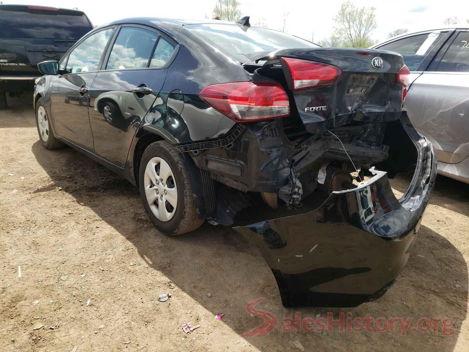 3KPFK4A72HE136415 2017 KIA FORTE