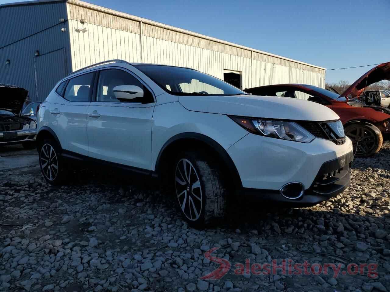 JN1BJ1CR0JW285368 2018 NISSAN ROGUE