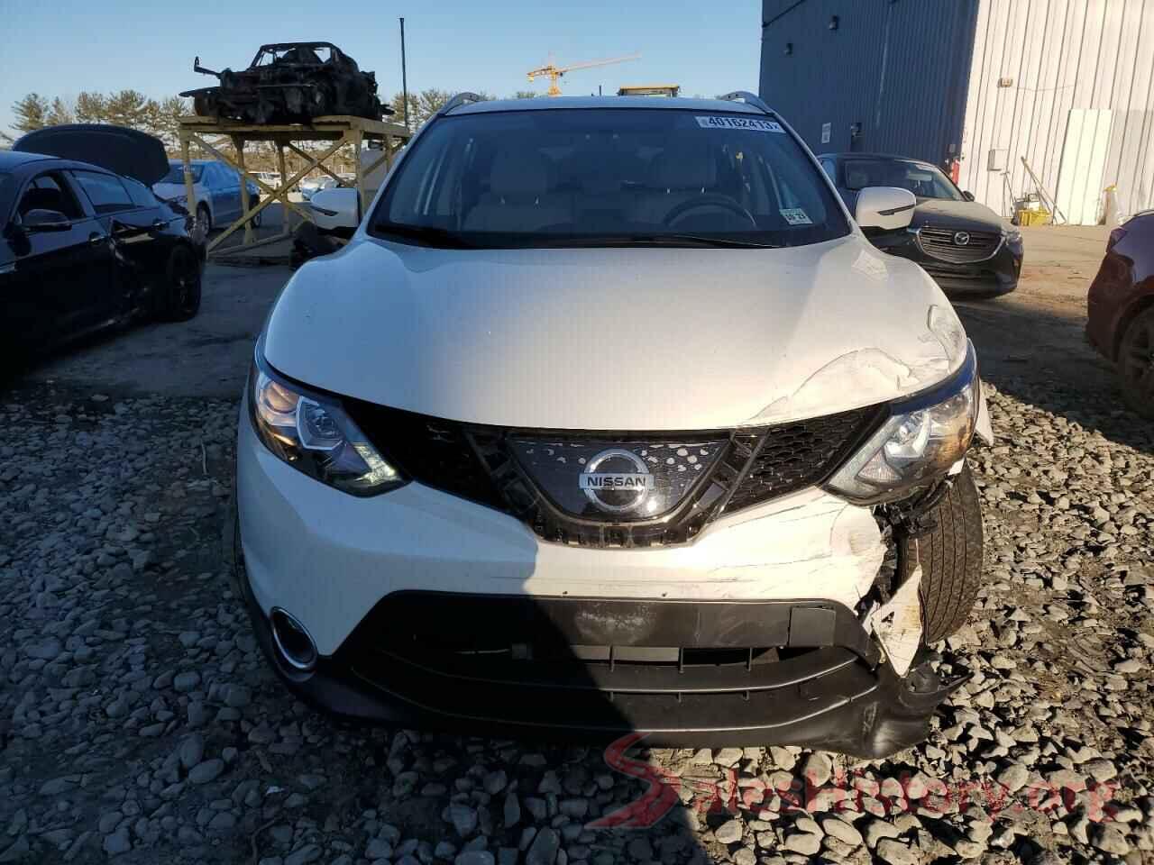 JN1BJ1CR0JW285368 2018 NISSAN ROGUE