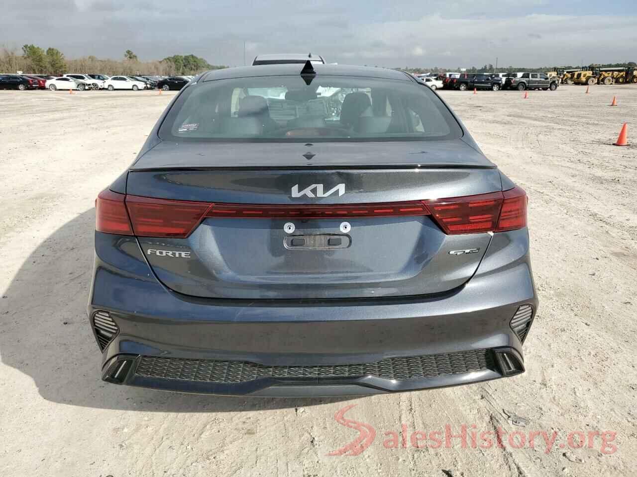 3KPF54AD1NE440960 2022 KIA FORTE