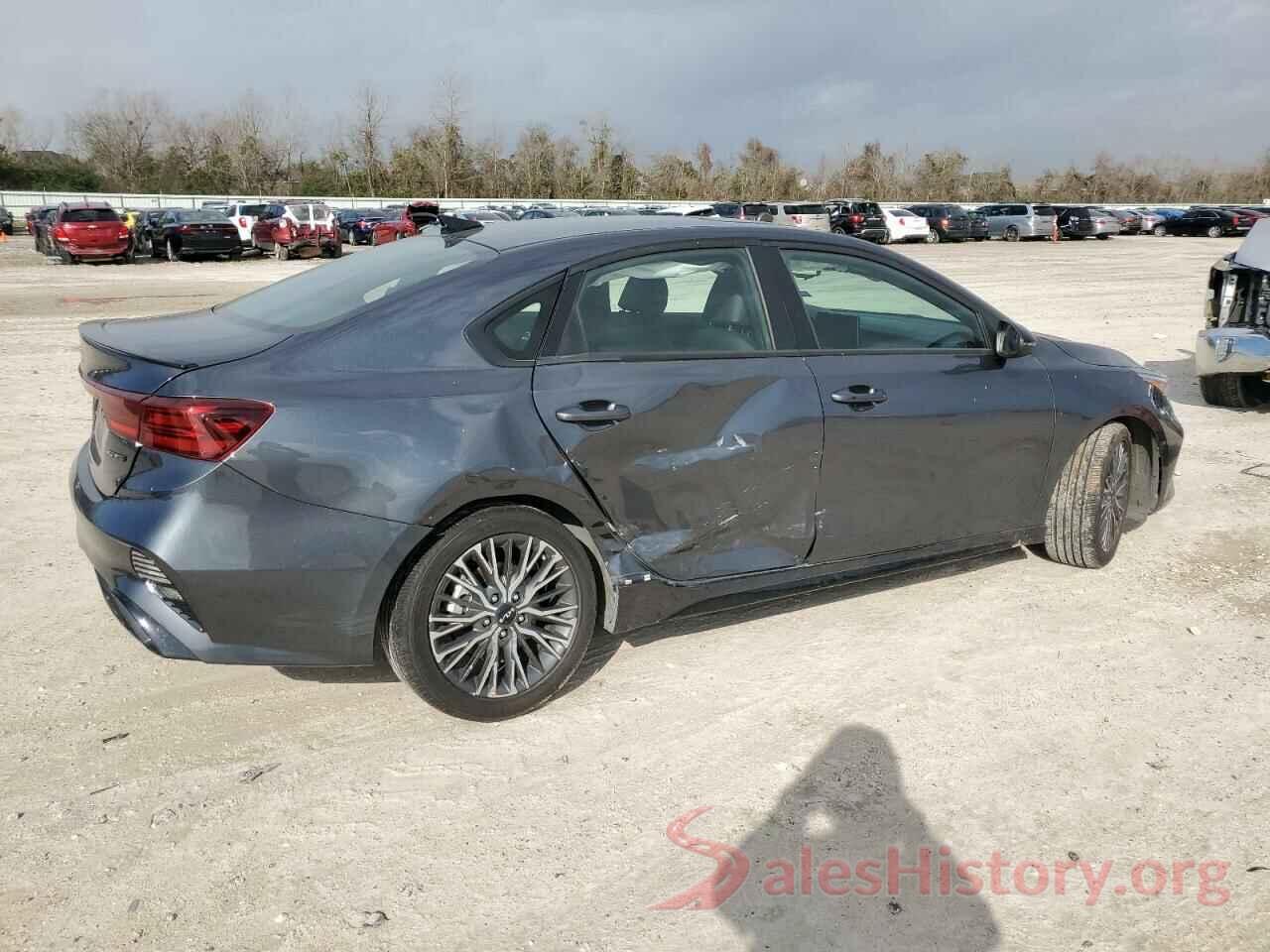 3KPF54AD1NE440960 2022 KIA FORTE