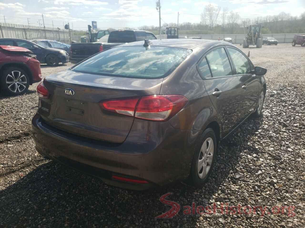 3KPFK4A79JE198674 2018 KIA FORTE