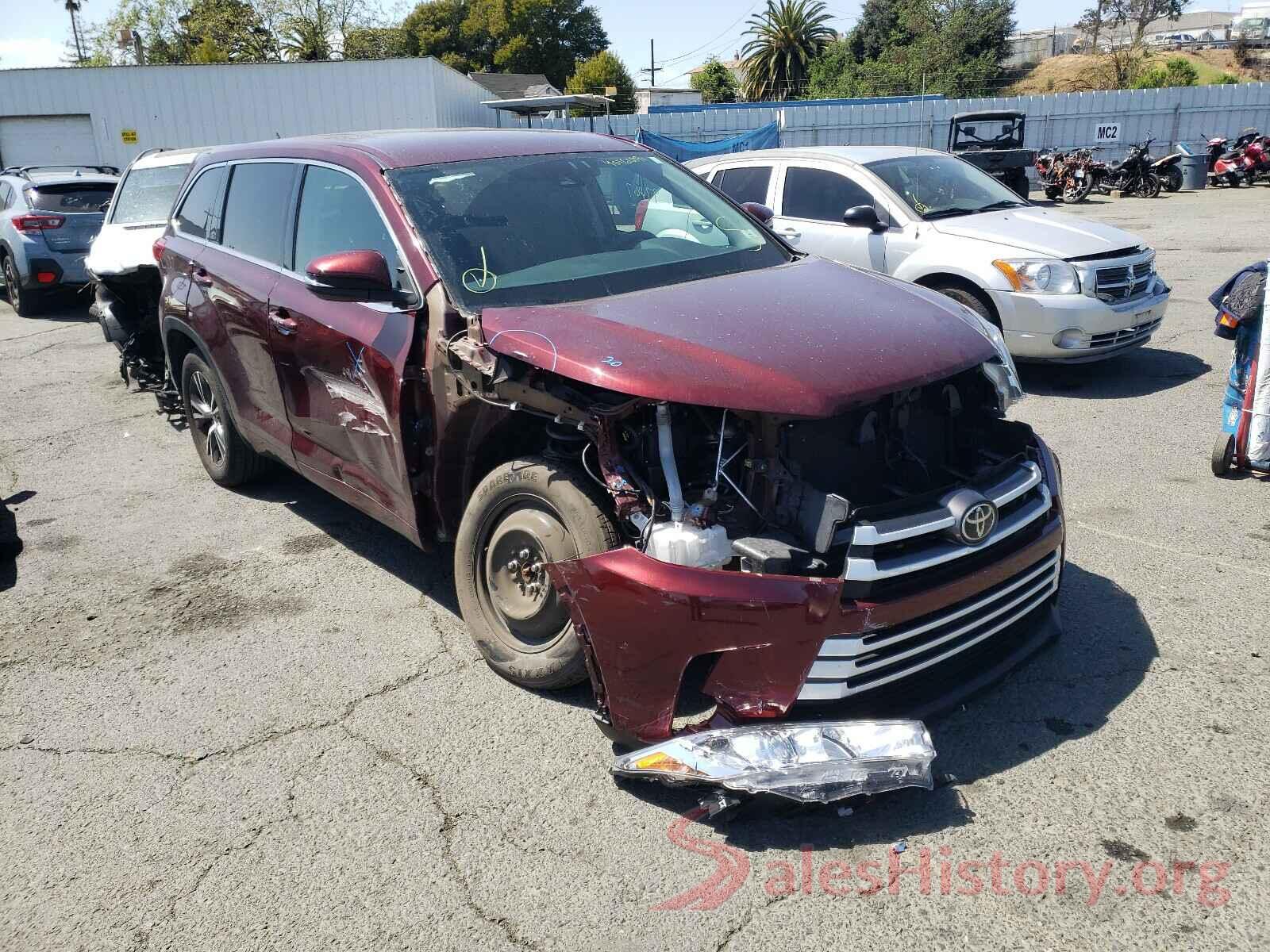 5TDZARFH8HS026084 2017 TOYOTA HIGHLANDER