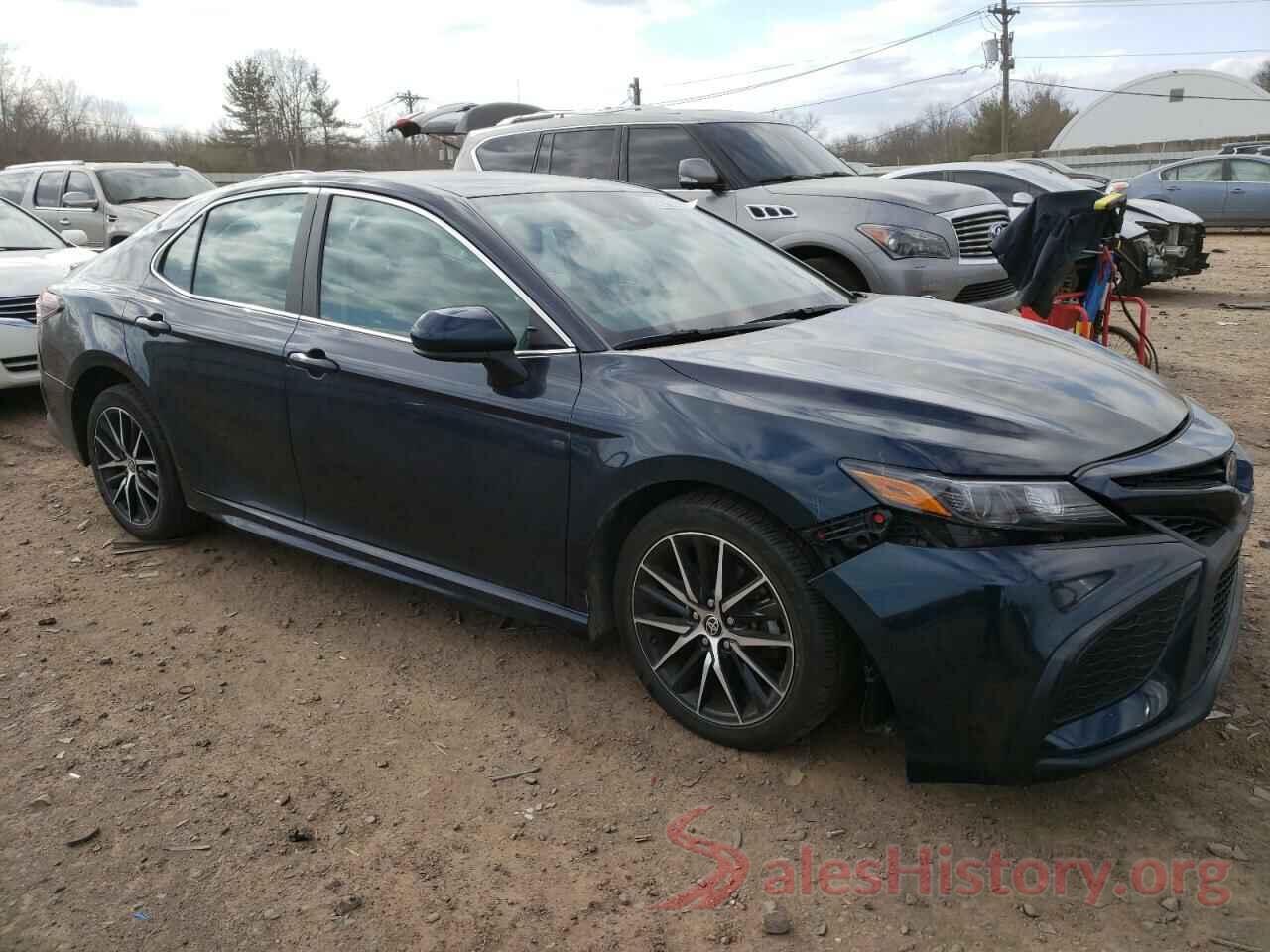 4T1G11AK6MU519324 2021 TOYOTA CAMRY