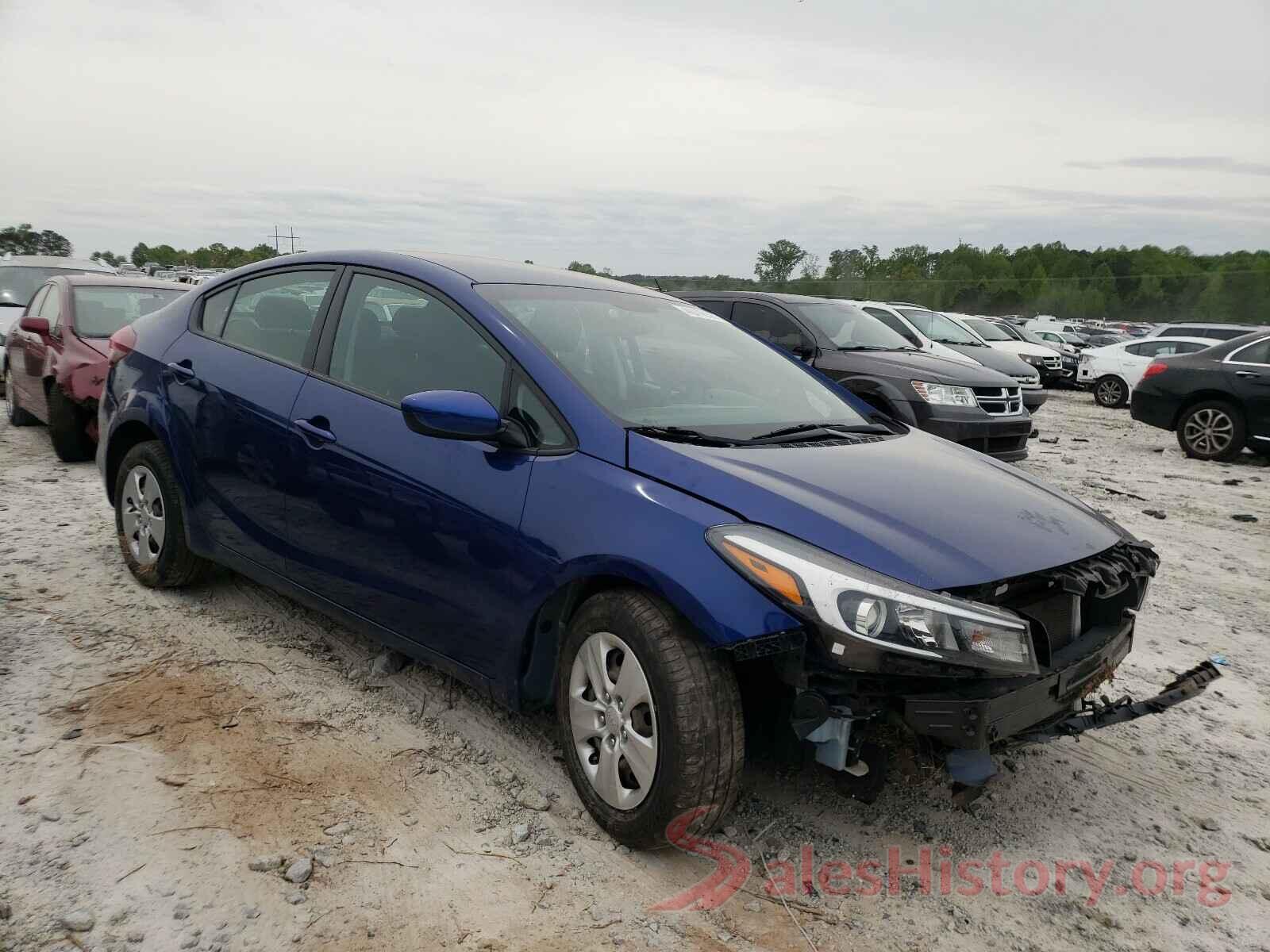 3KPFK4A71JE182825 2018 KIA FORTE