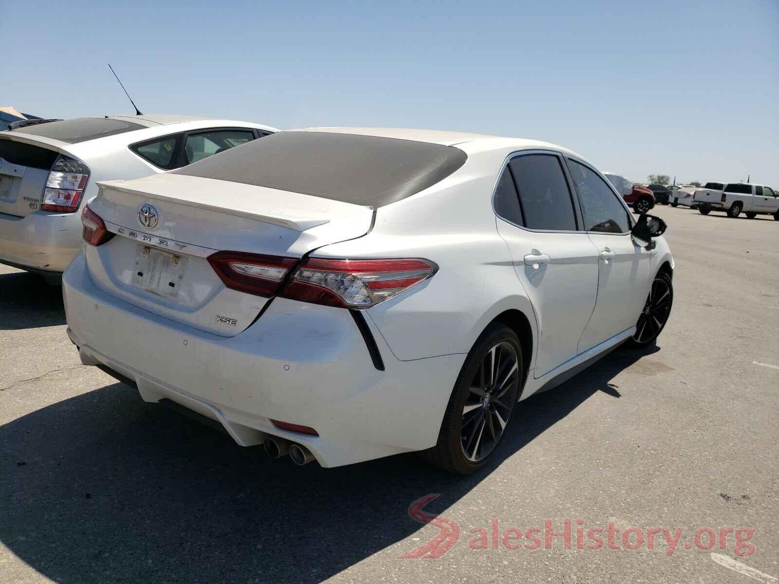 4T1B61HK3JU109108 2018 TOYOTA CAMRY