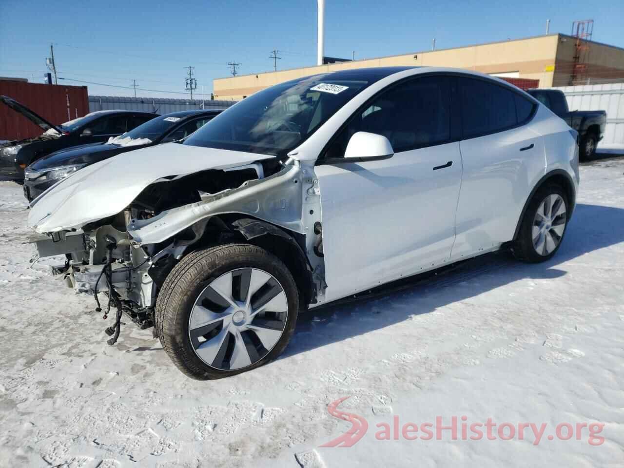 7SAYGDEE4NF385018 2022 TESLA MODEL Y