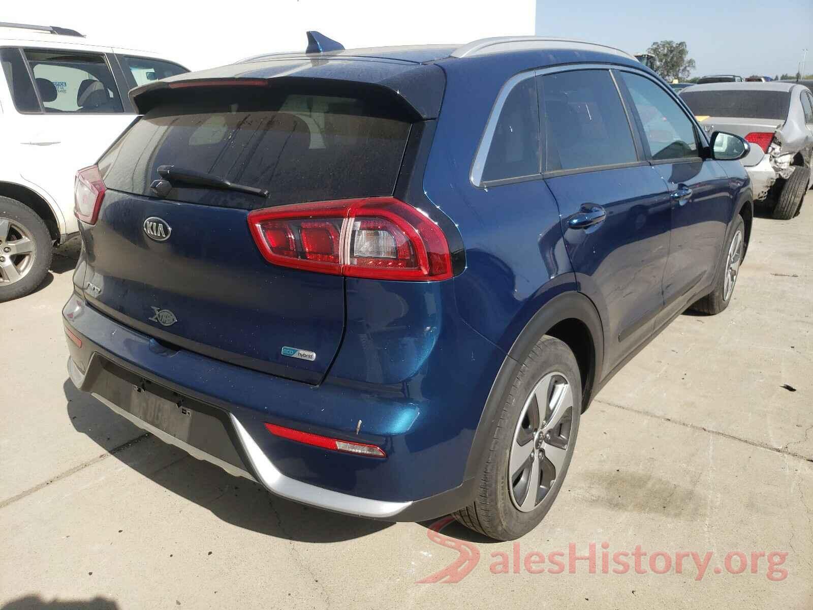 KNDCB3LC7J5207018 2018 KIA NIRO