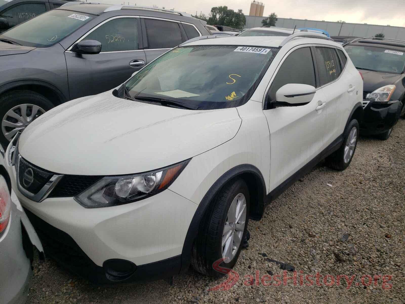 JN1BJ1CP6JW161975 2018 NISSAN ROGUE