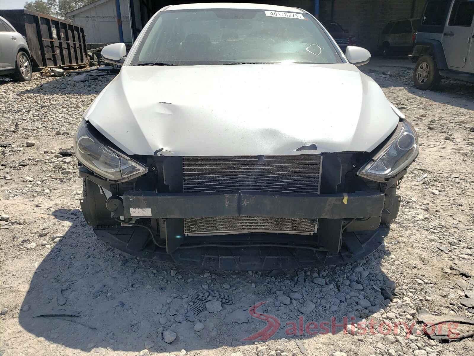 5NPD84LF9JH250276 2018 HYUNDAI ELANTRA