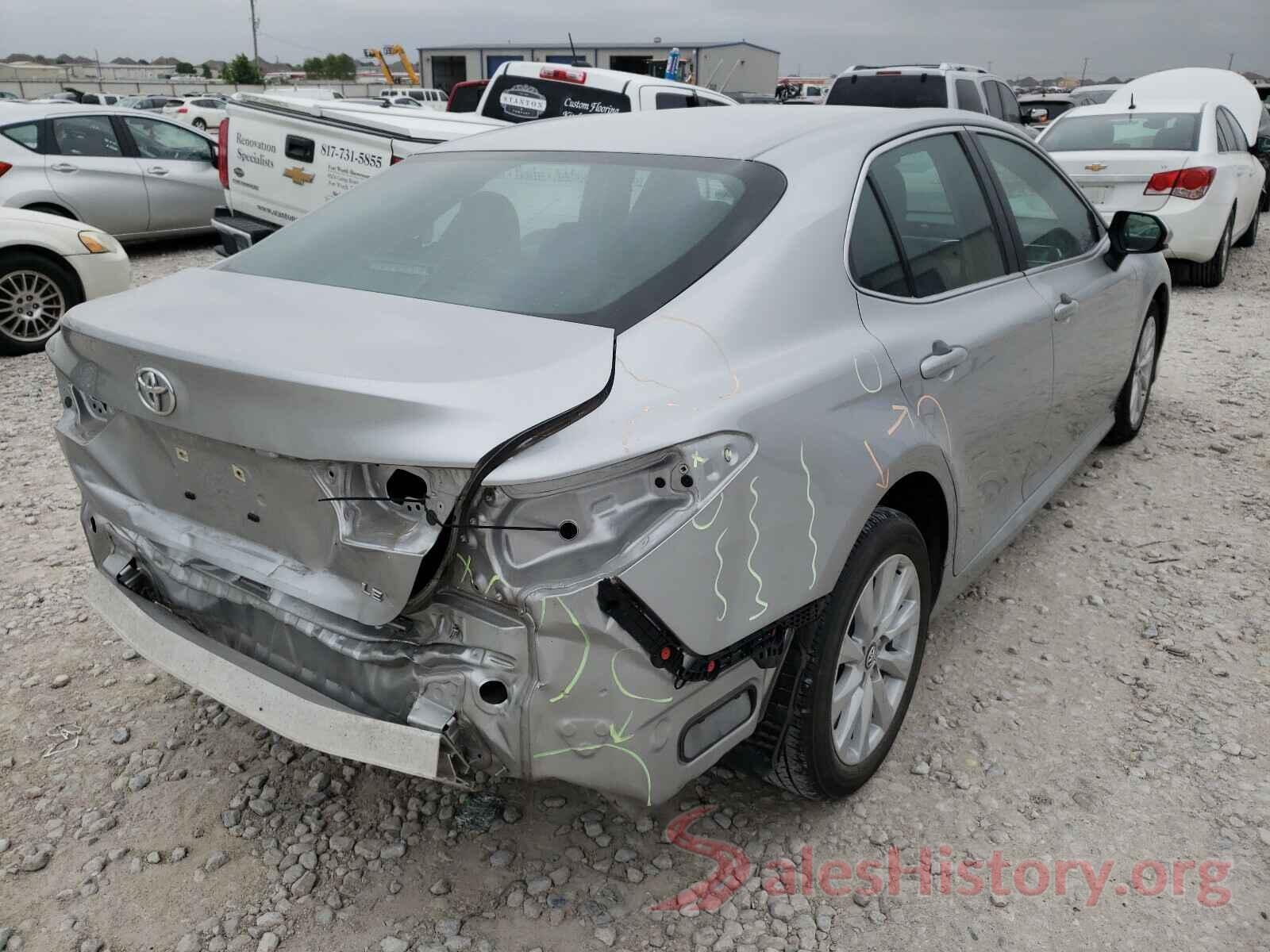 4T1B11HK8JU091025 2018 TOYOTA CAMRY