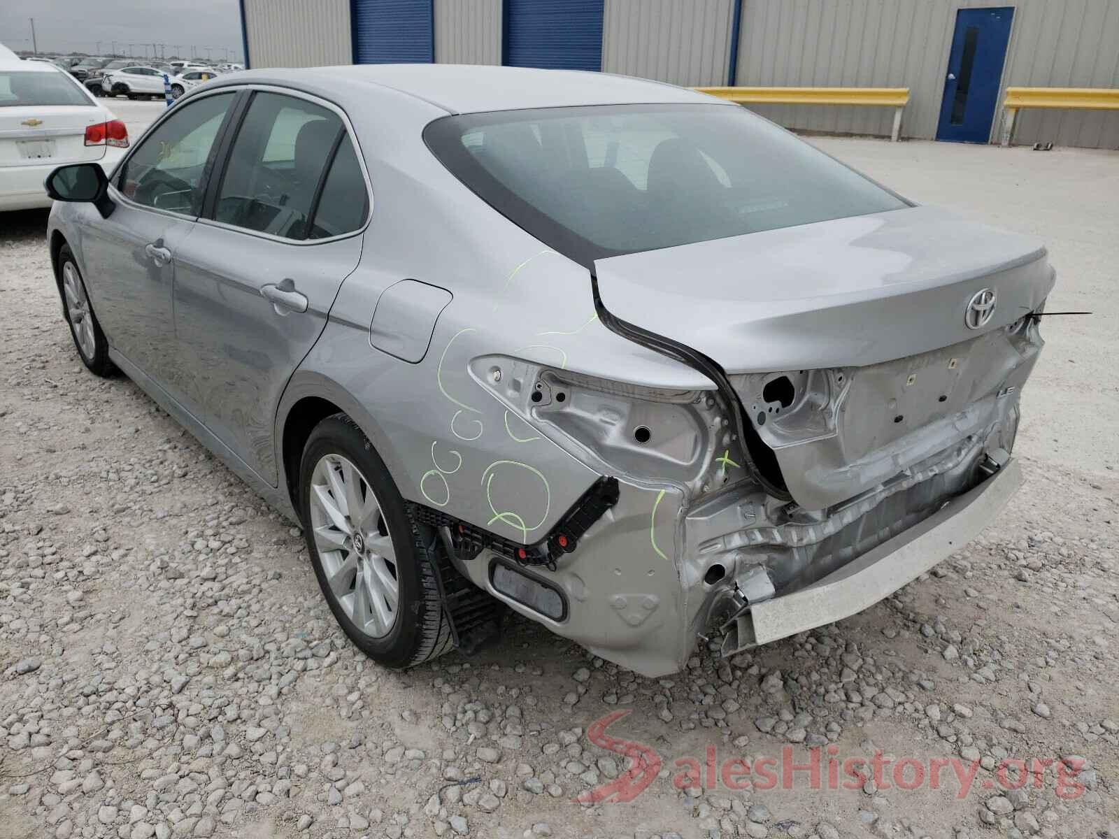 4T1B11HK8JU091025 2018 TOYOTA CAMRY