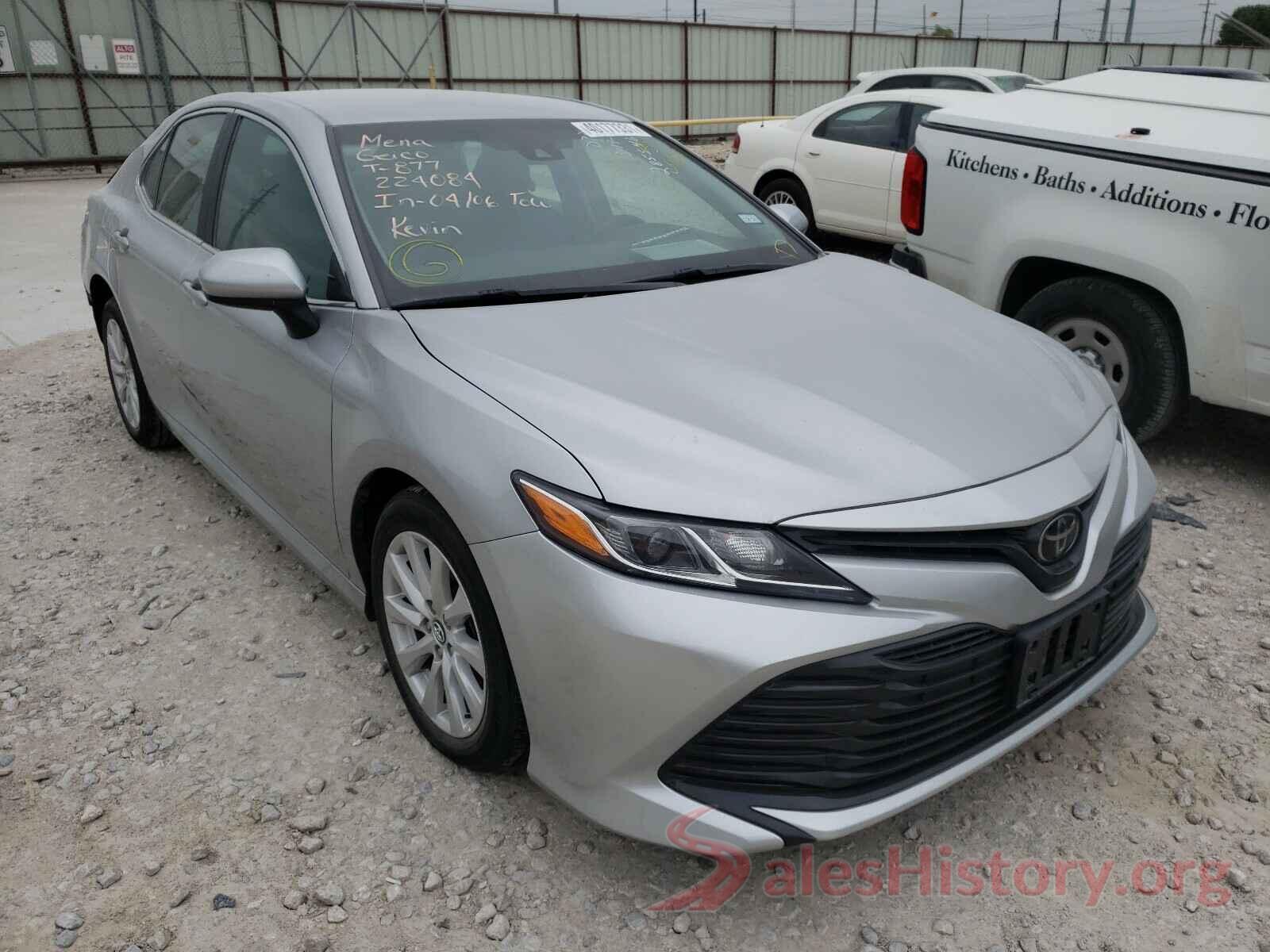 4T1B11HK8JU091025 2018 TOYOTA CAMRY