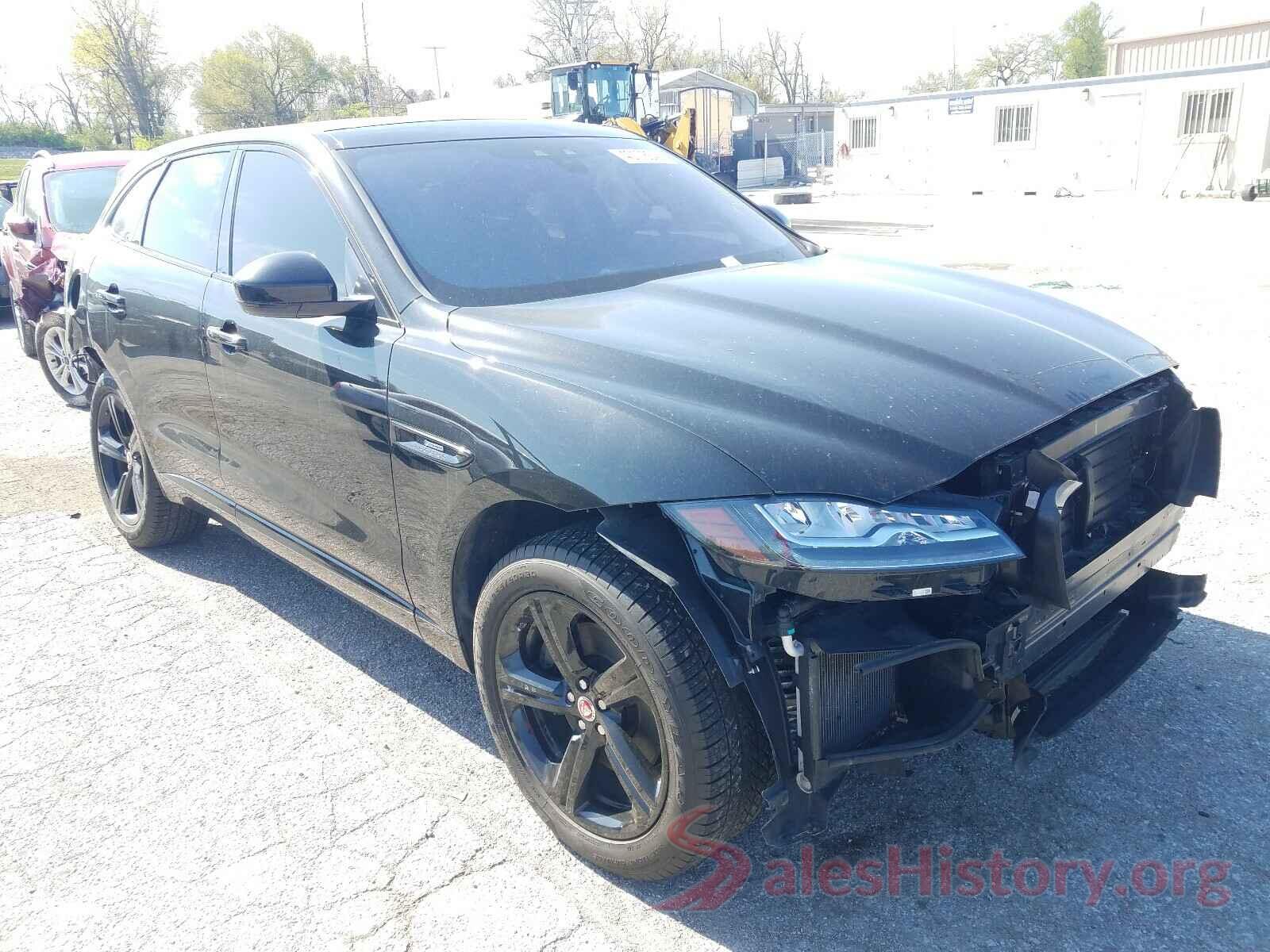 SADCL2GX1JA235025 2018 JAGUAR F-PACE