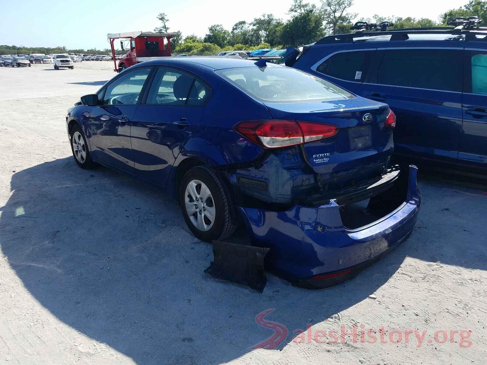 3KPFK4A77HE140170 2017 KIA FORTE