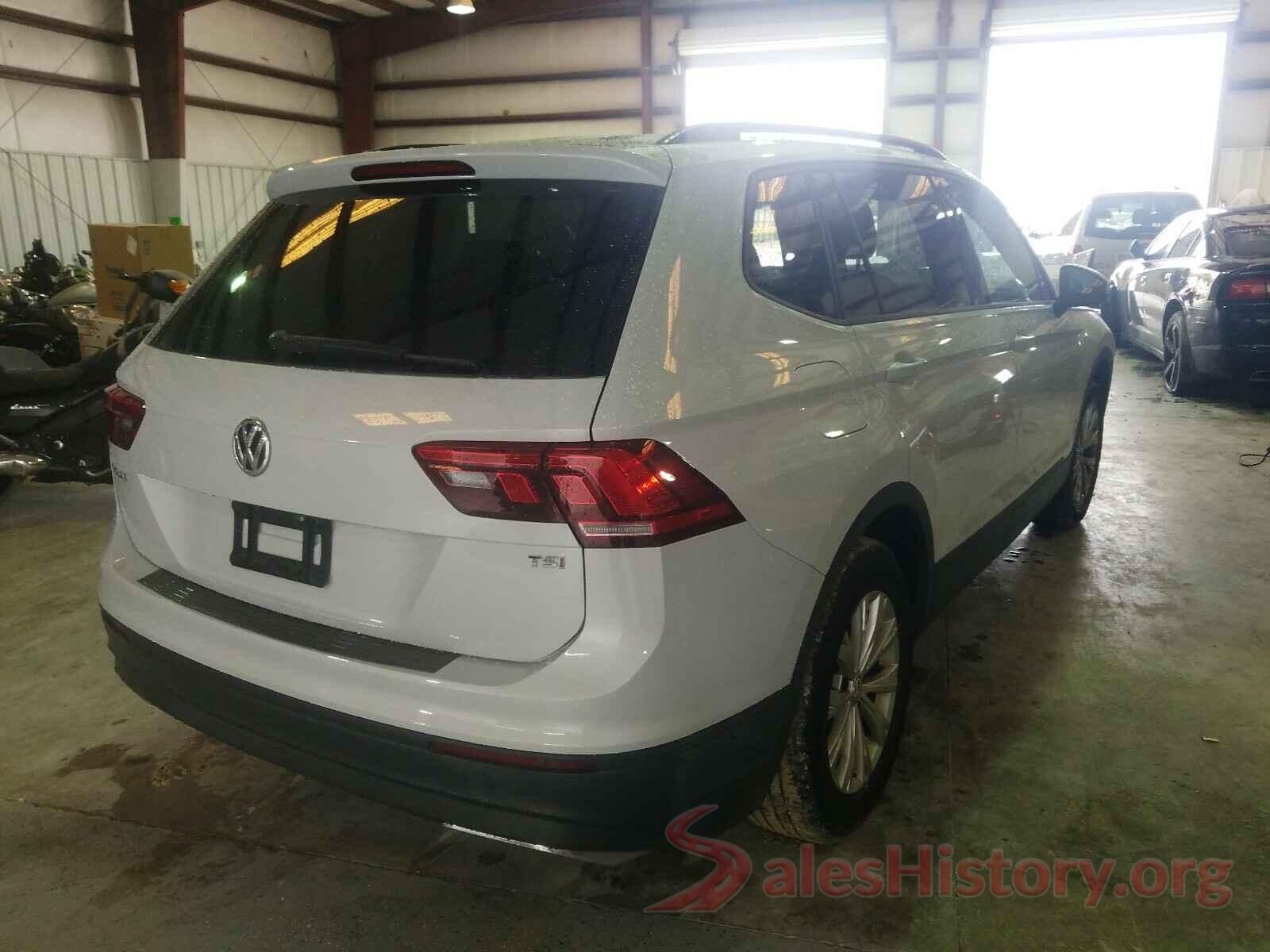 3VV1B7AX0JM059701 2018 VOLKSWAGEN TIGUAN