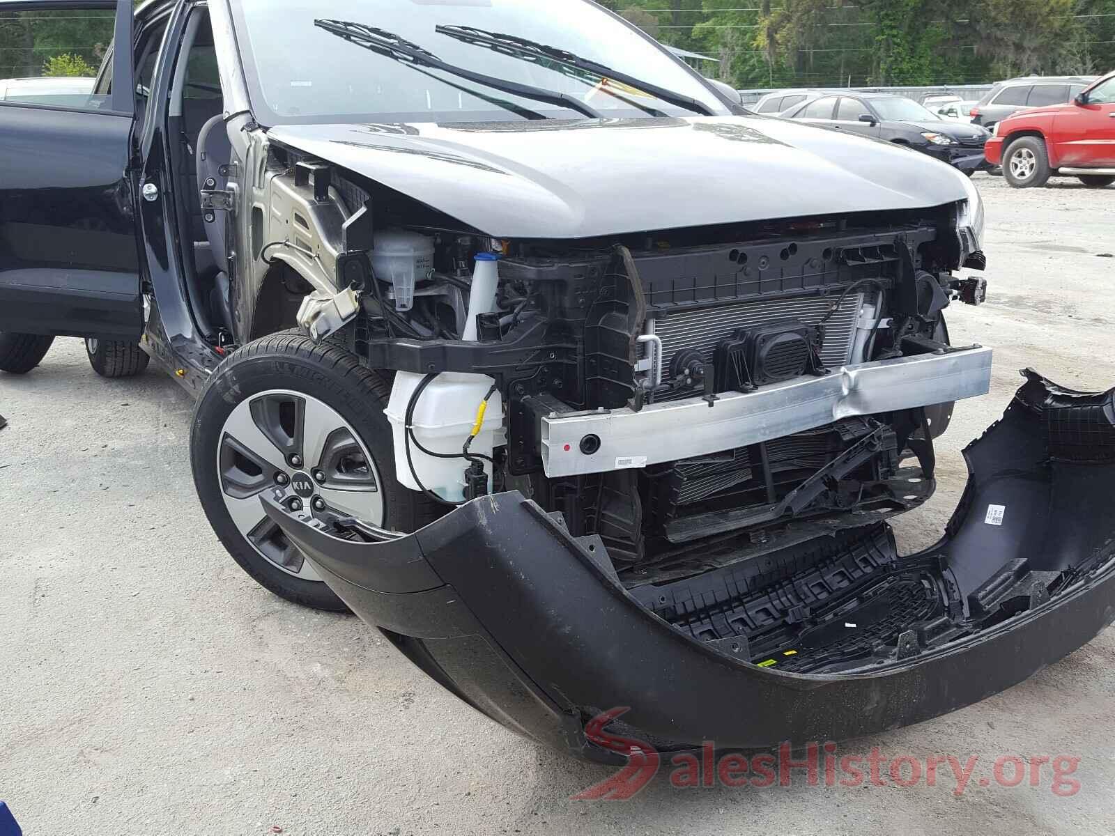 KNDCB3LC9K5303234 2019 KIA NIRO