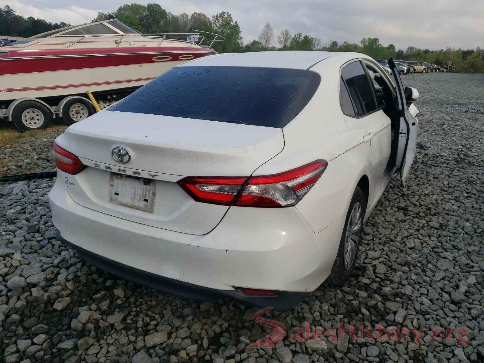 4T1B11HK5JU539284 2018 TOYOTA CAMRY