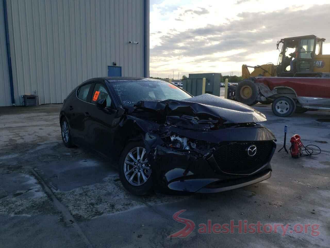 JM1BPAJL6M1303061 2021 MAZDA 3